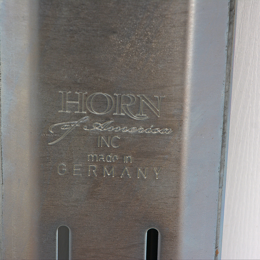 Horn of America Deluxe Combo-Air Sewing Center, Model 3178