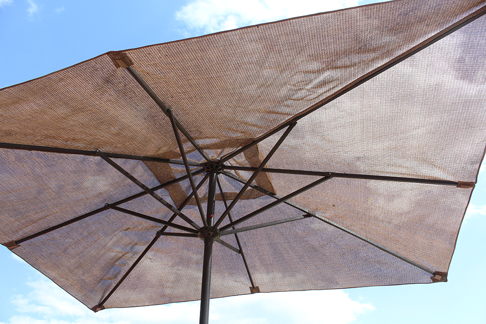 Hampton Bay Cast Metal Patio Set