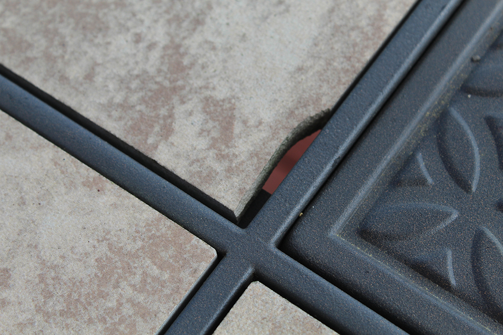 Hampton Bay Cast Metal Patio Set