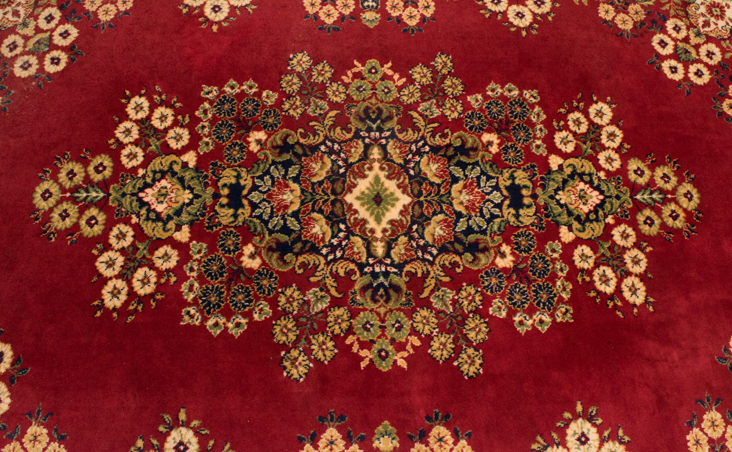 Traditional Floral Rug
