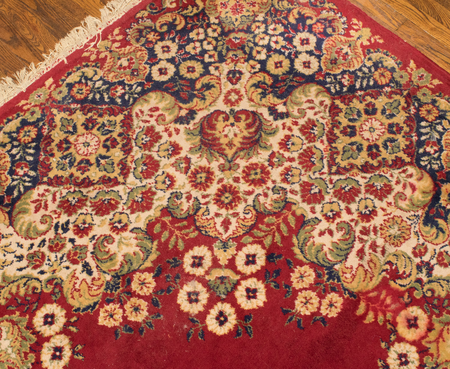 Traditional Floral Rug