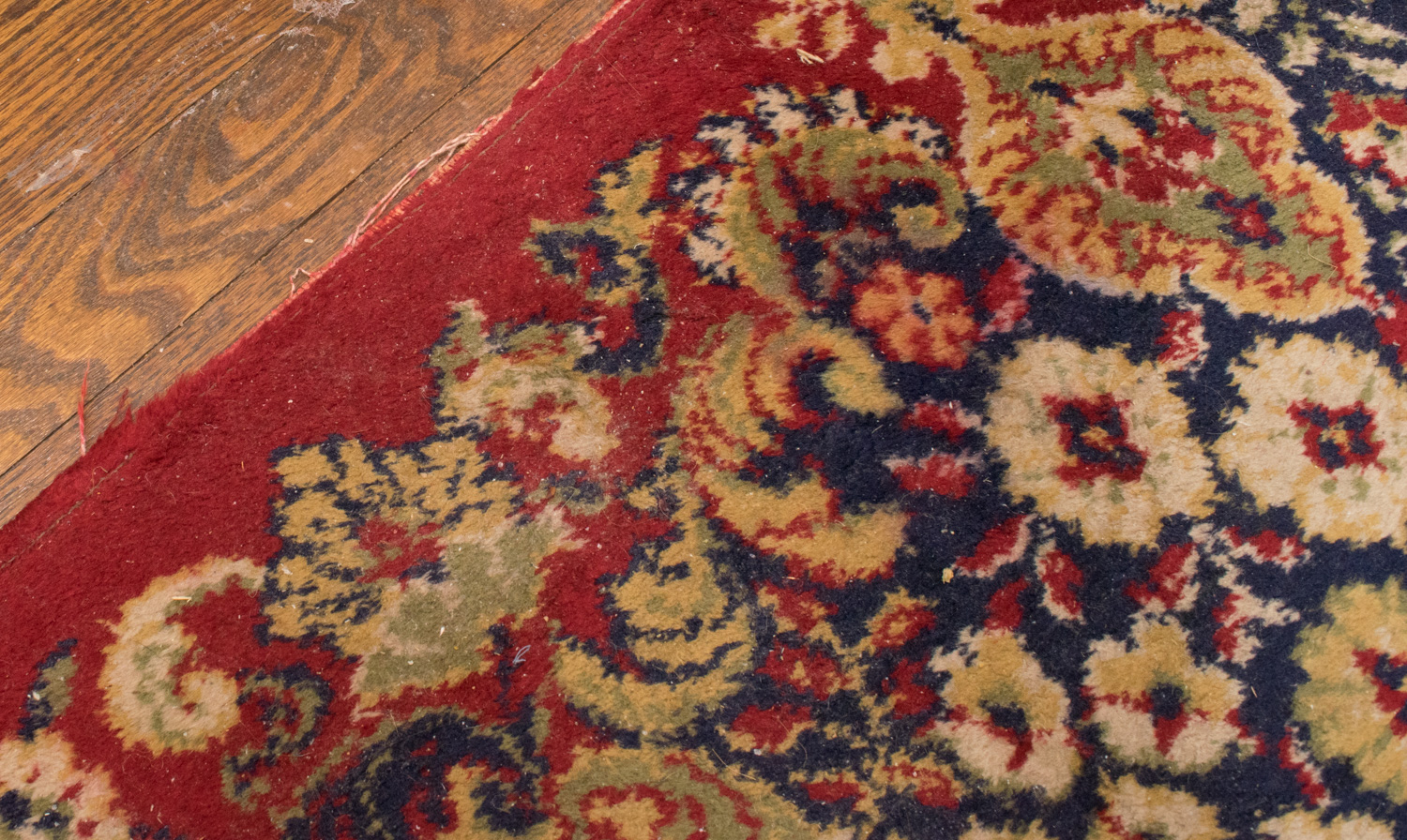 Traditional Floral Rug