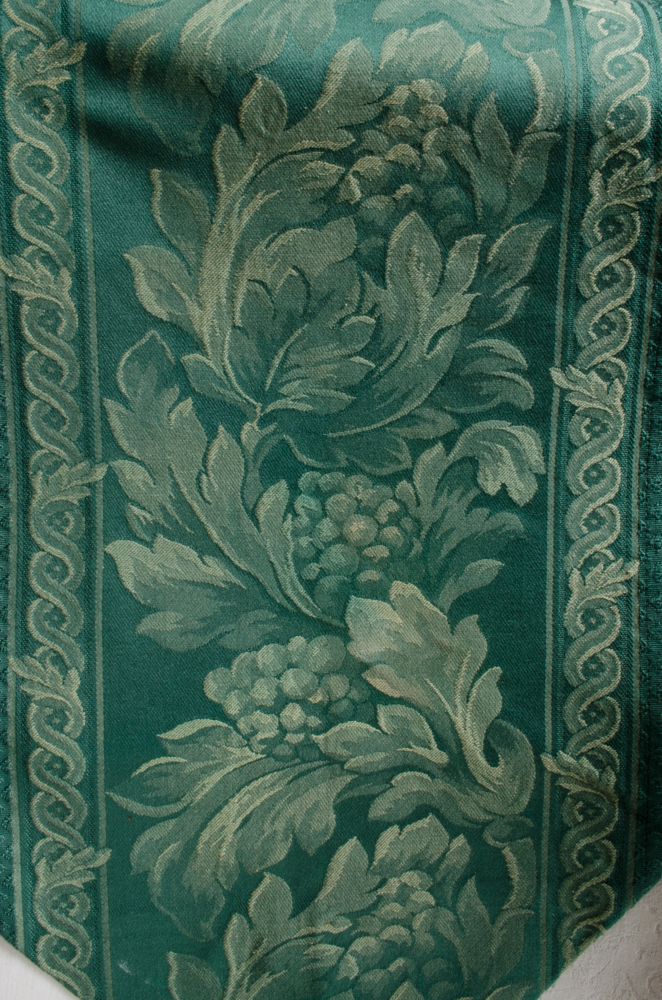 Tablecloth and Runner