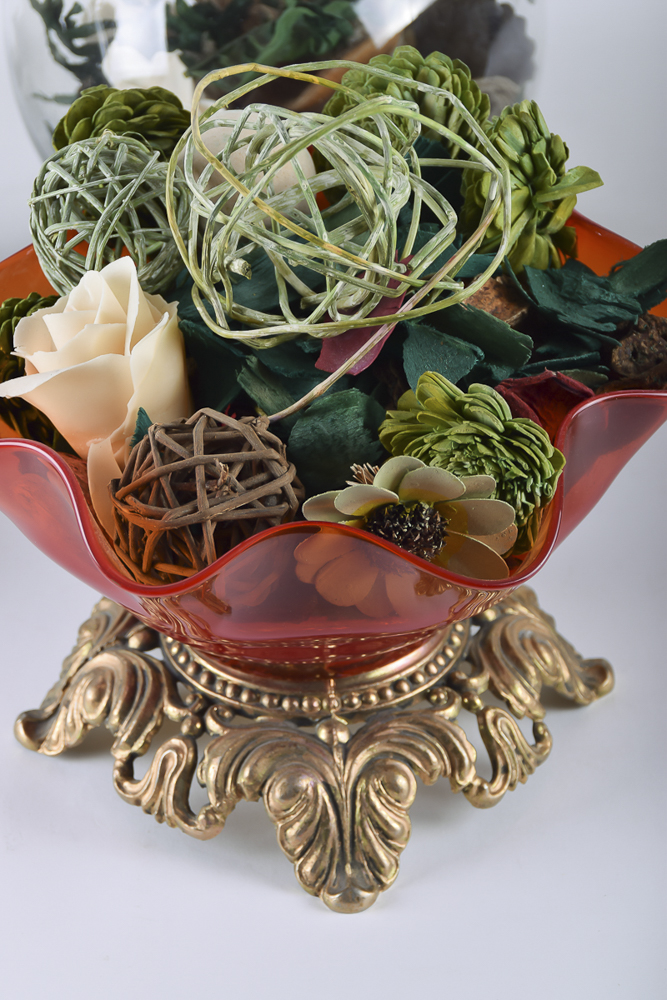 Dried Flowers and Potpourri Decor