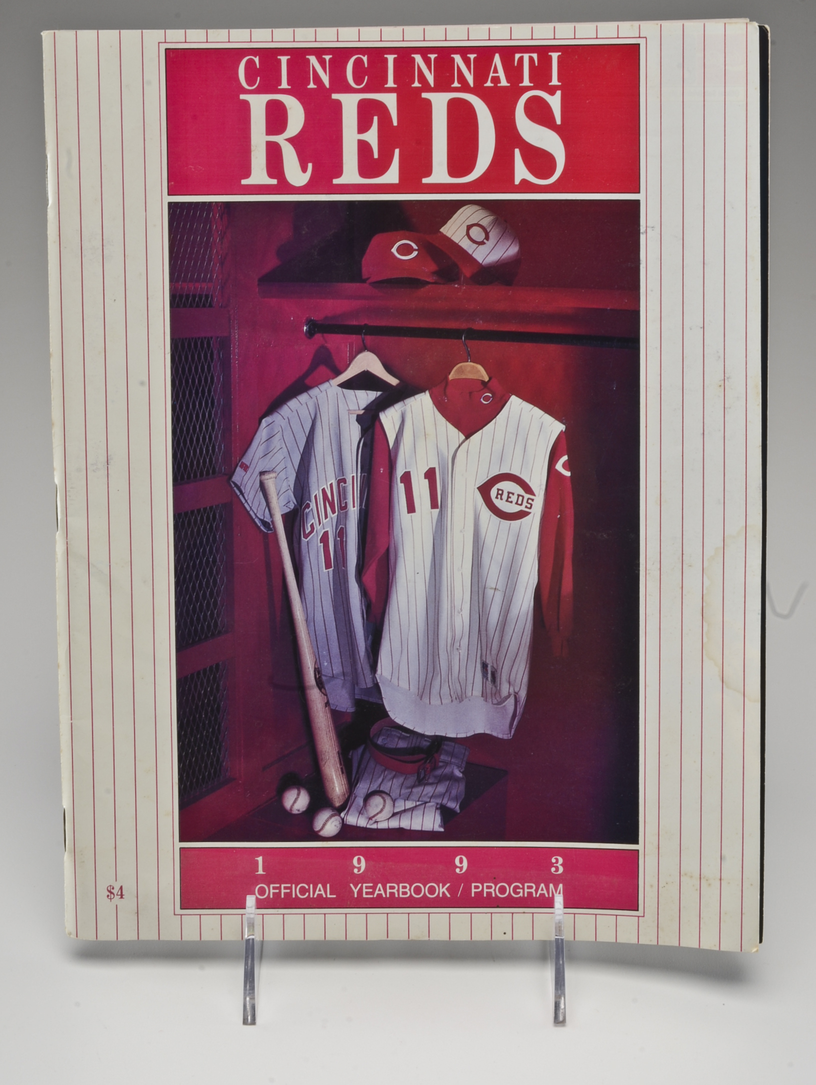 Cincinnati Reds Souvenir Collectibles And Bobble Head Dolls