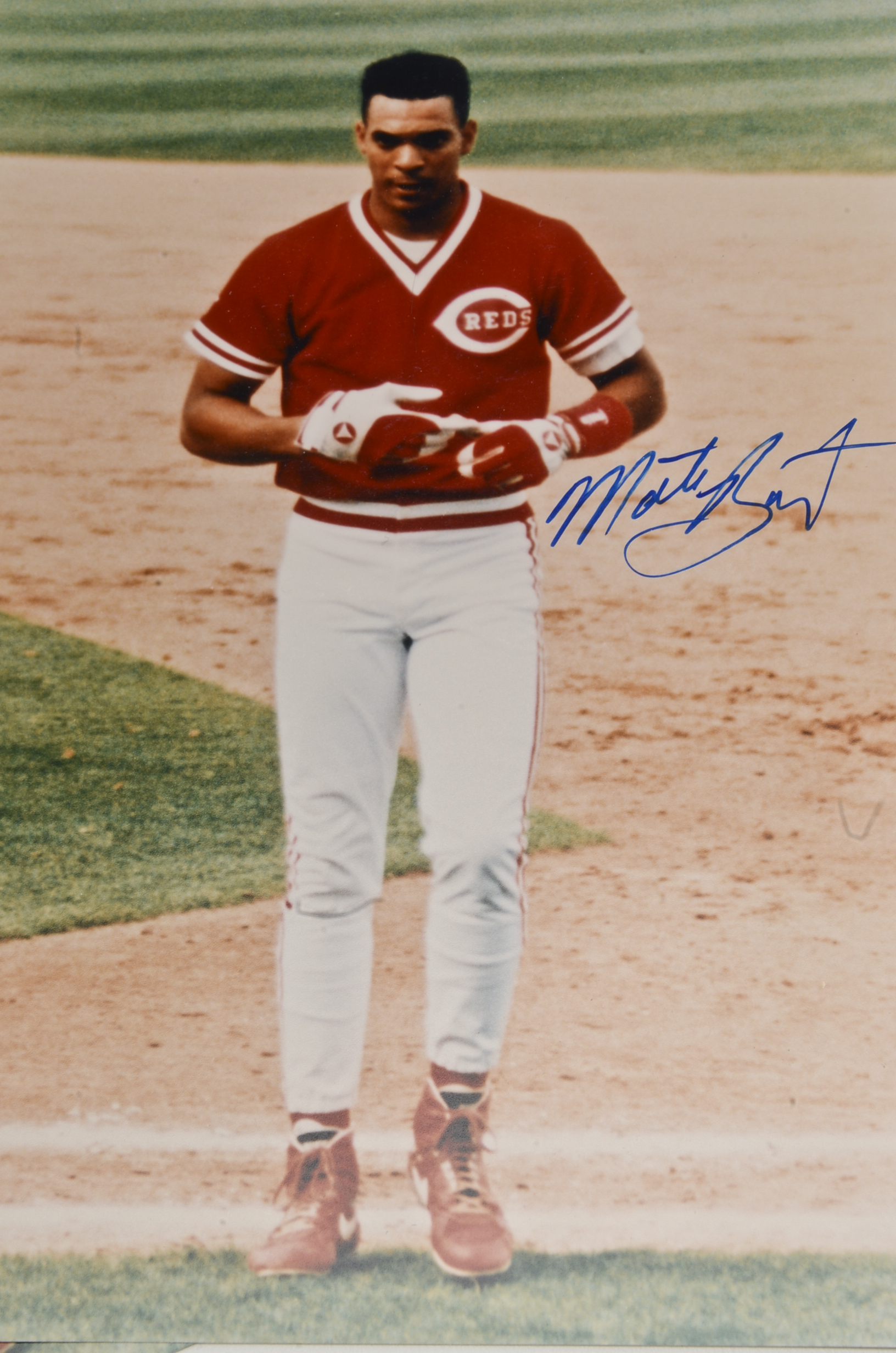 Cincinnati Reds Souvenir Collectibles And Bobble Head Dolls