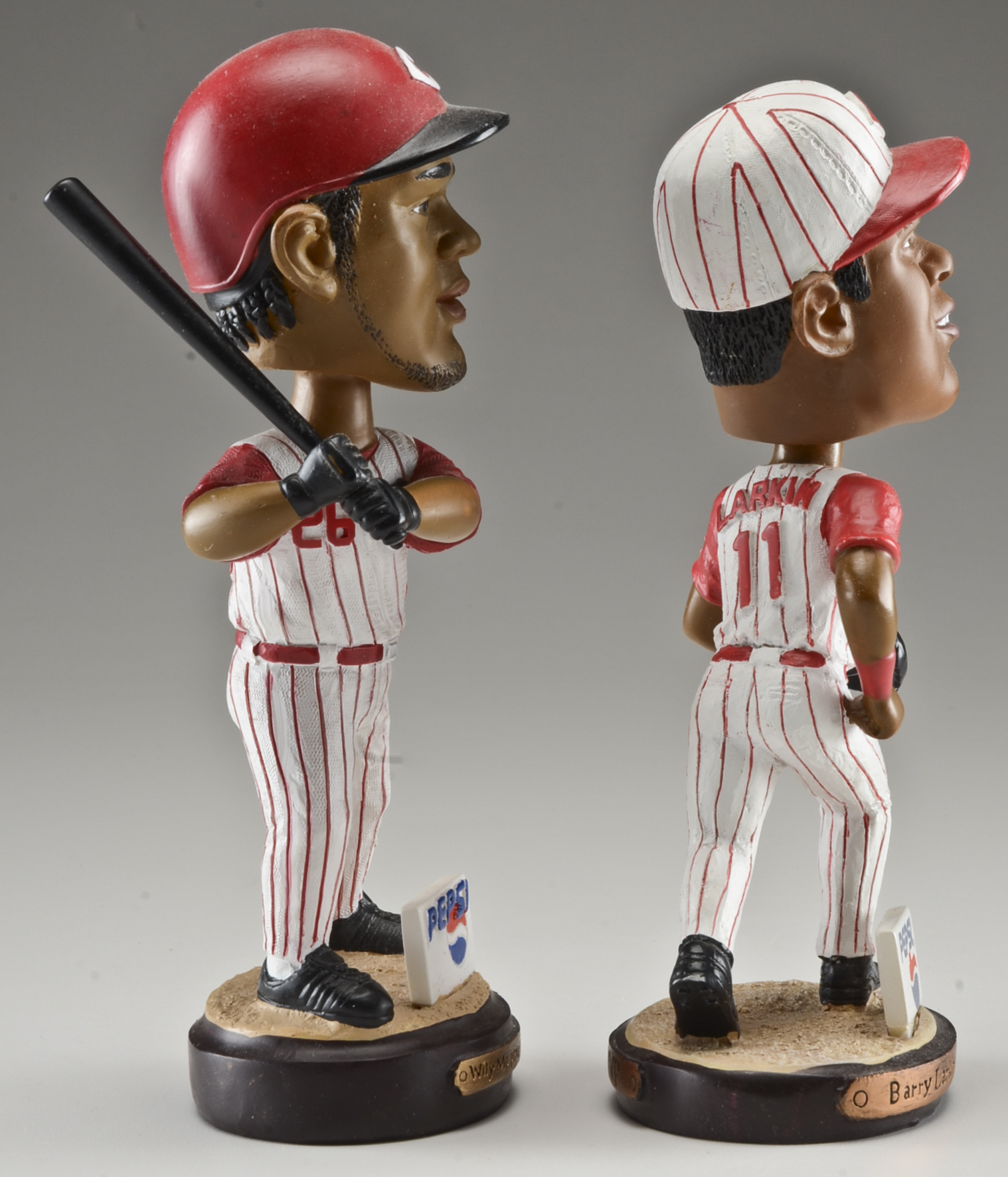 Cincinnati Reds Souvenir Collectibles And Bobble Head Dolls