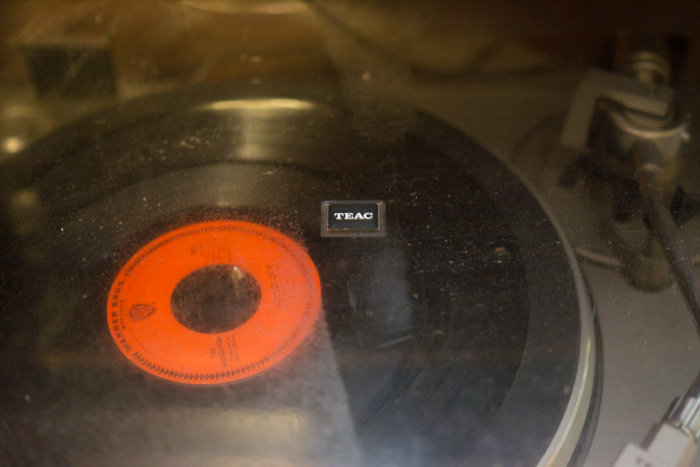 TEAC Quartz Record Player