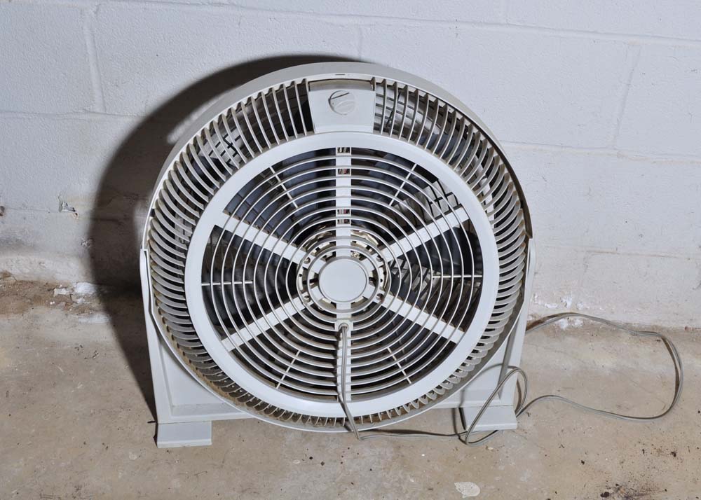 Kool Operator Large Electric Fan
