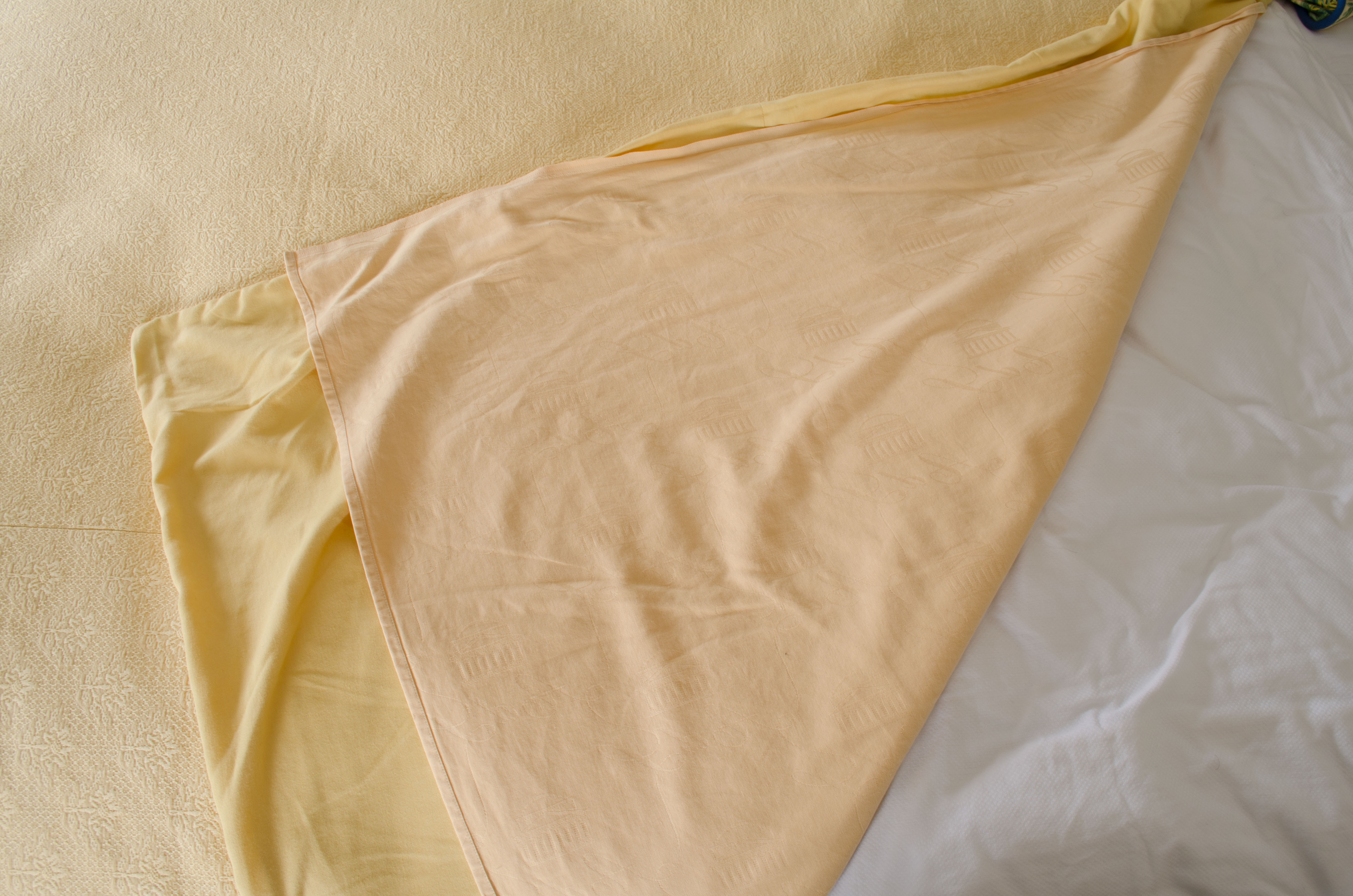 Custom Jee Jofa Coverlet And Floral Bedding