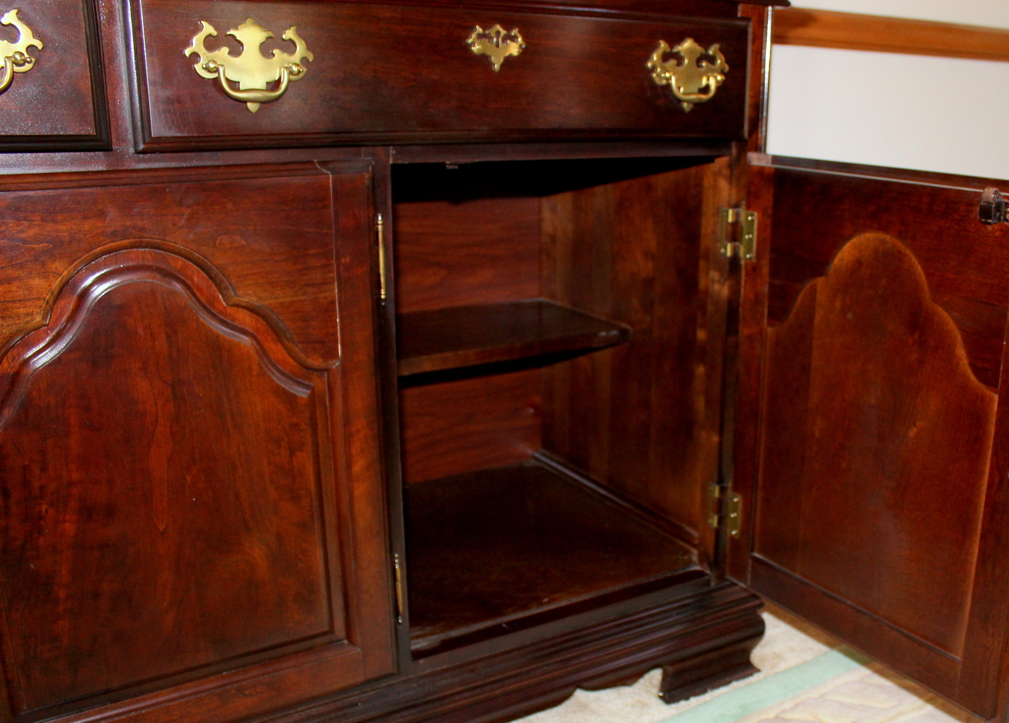 Kincaid "Cherry Mountain" Lighted China Cabinet