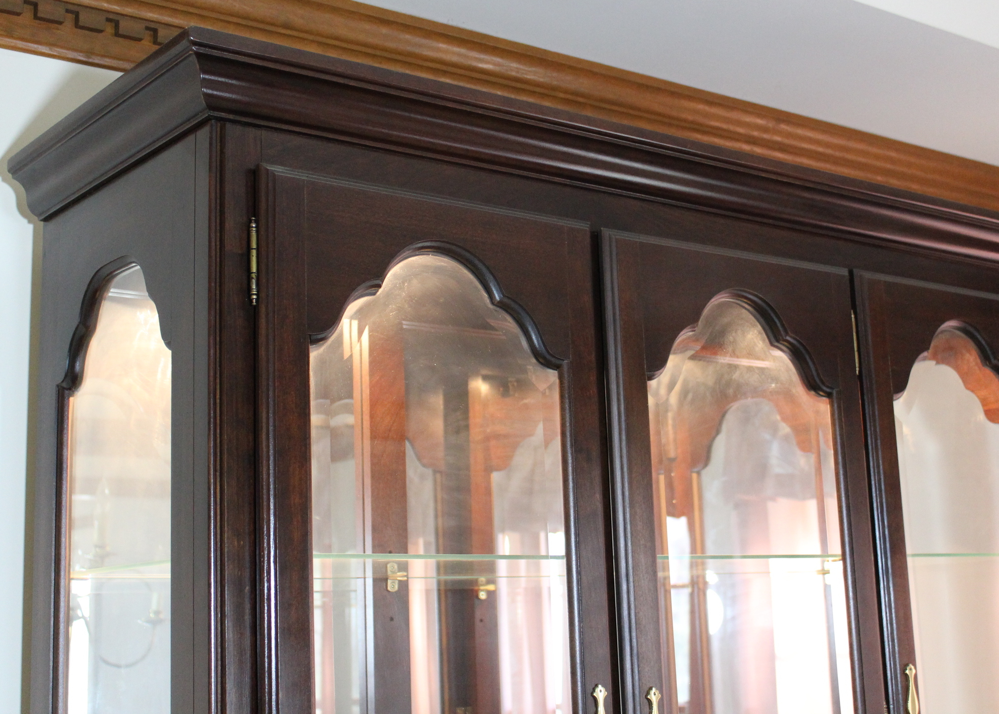 Kincaid "Cherry Mountain" Lighted China Cabinet