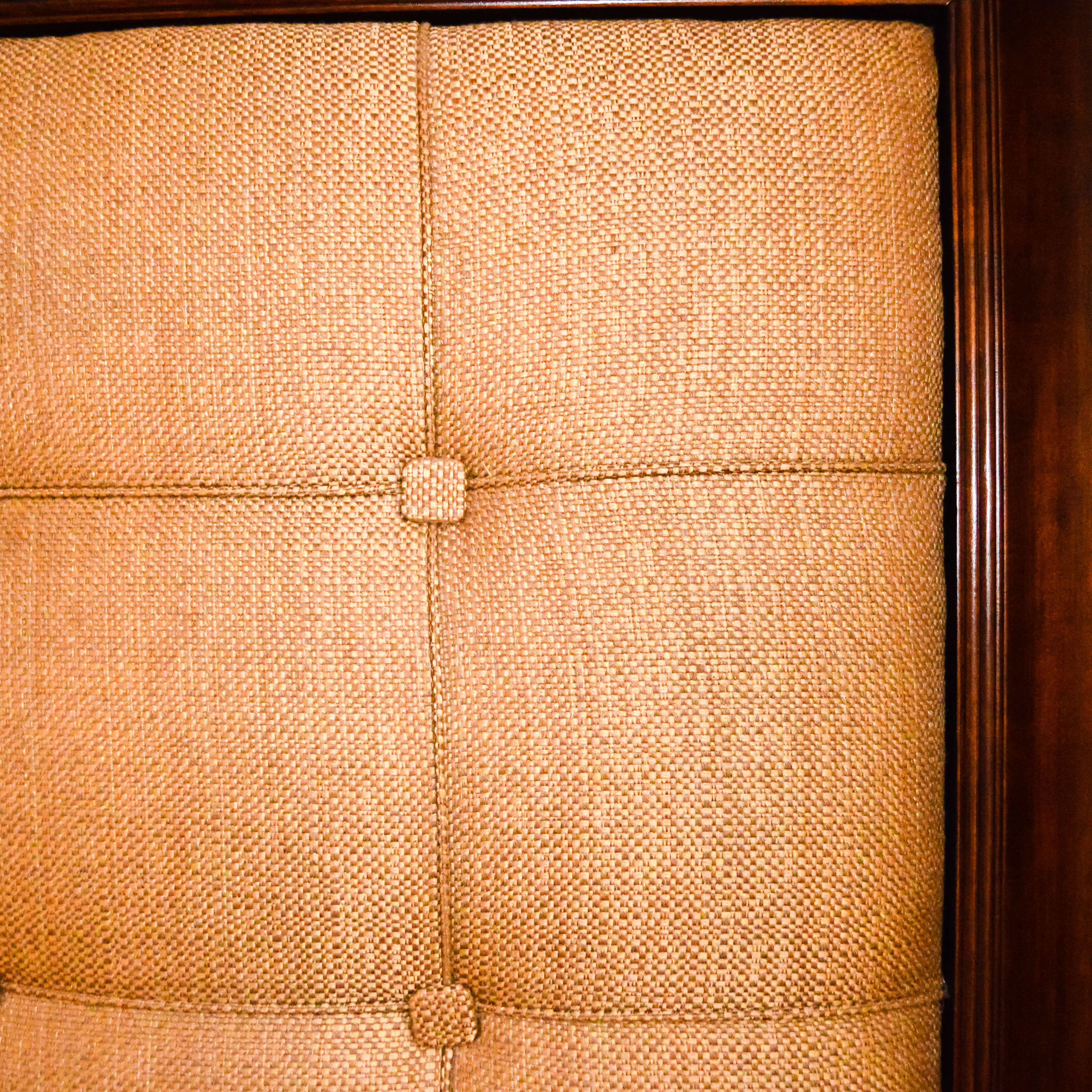 Henredon Upholstered Queen Bed with Woven Upholstery