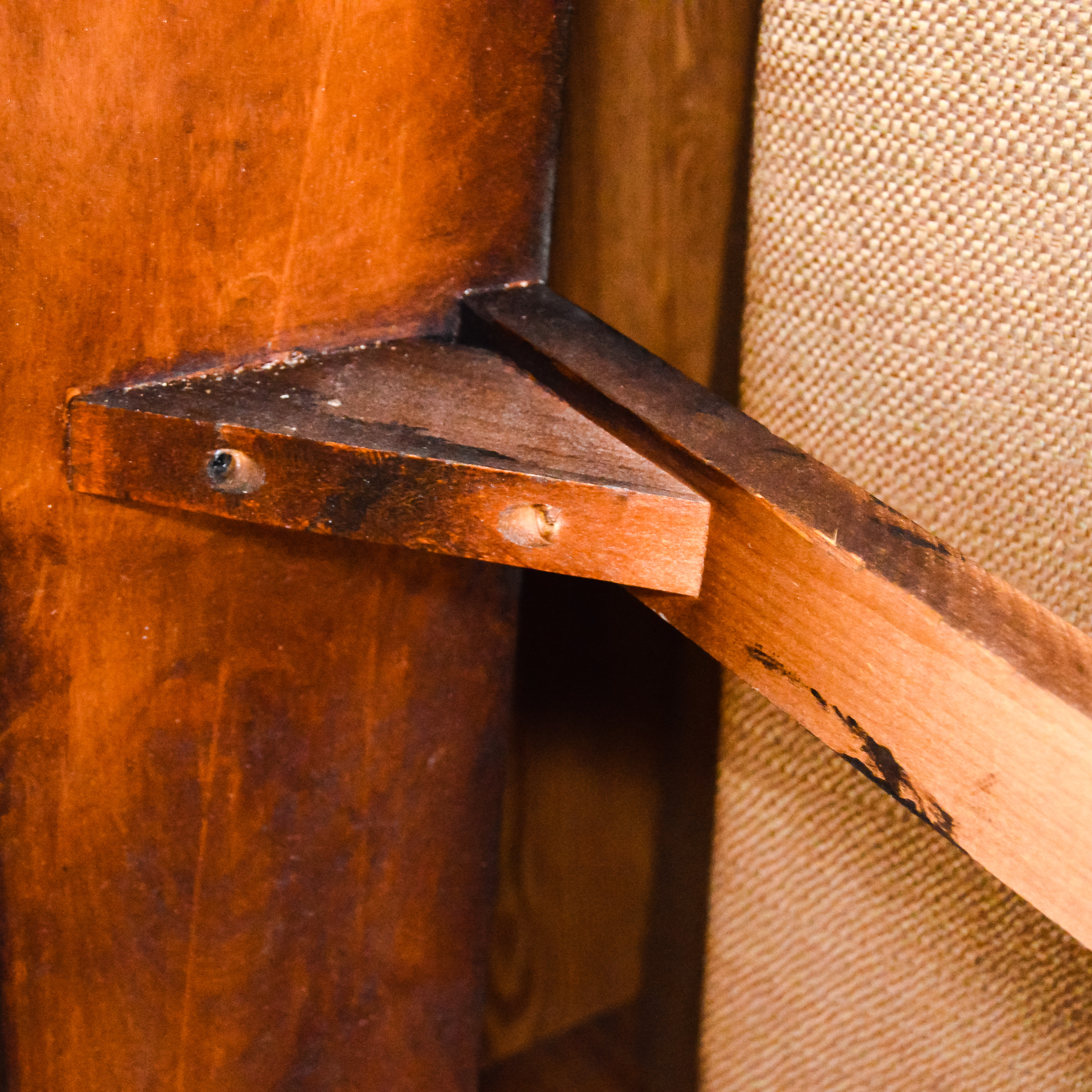 Henredon Upholstered Queen Bed with Woven Upholstery