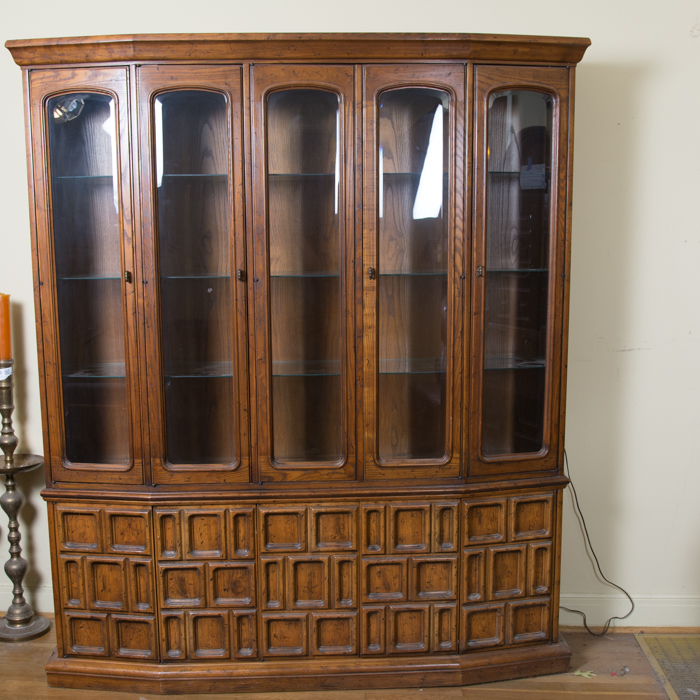 Heritage China Cabinet