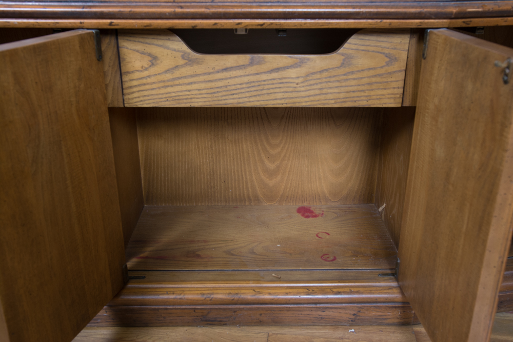 Heritage China Cabinet