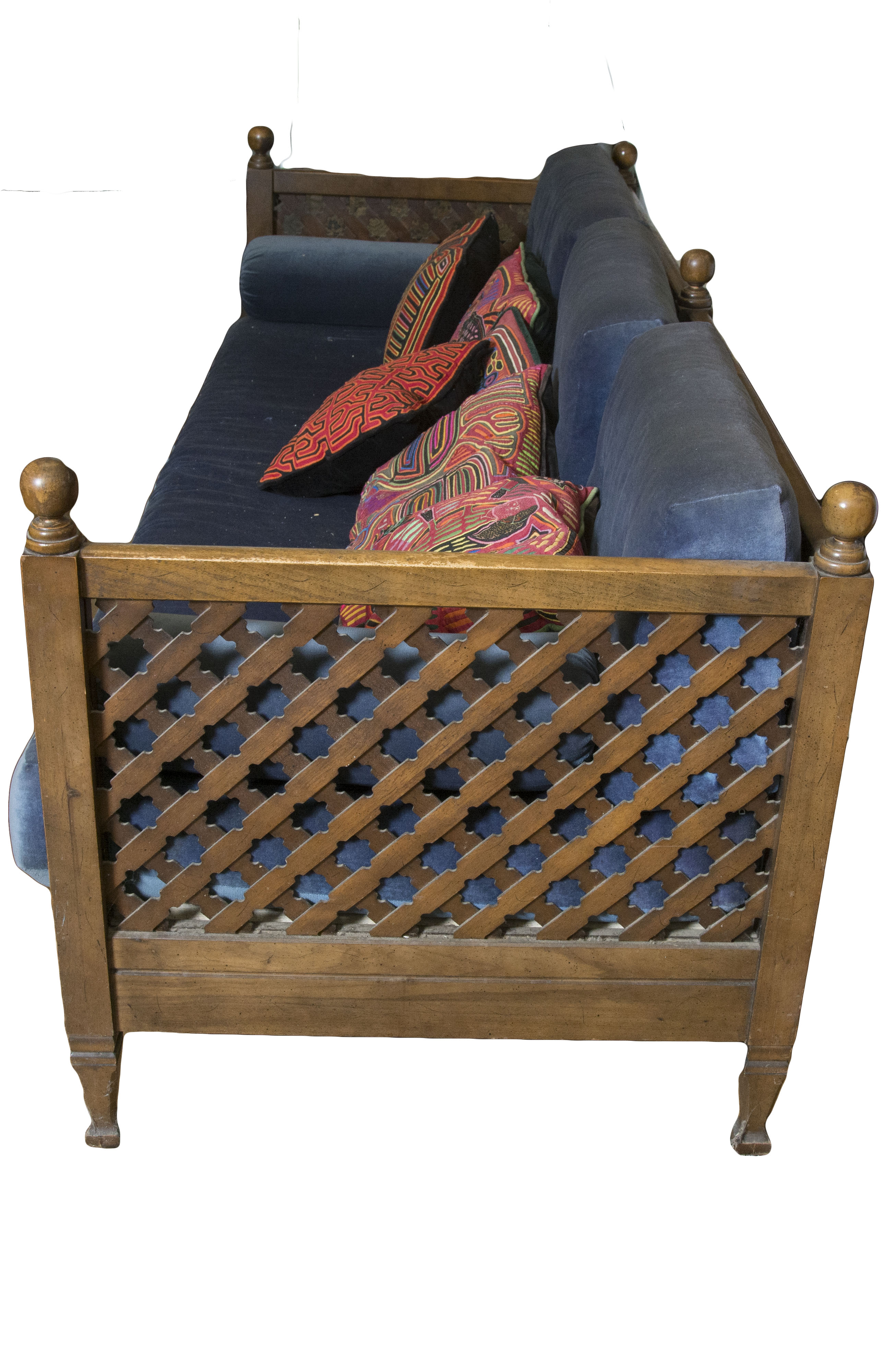 Moroccan Style Cushioned Sofa