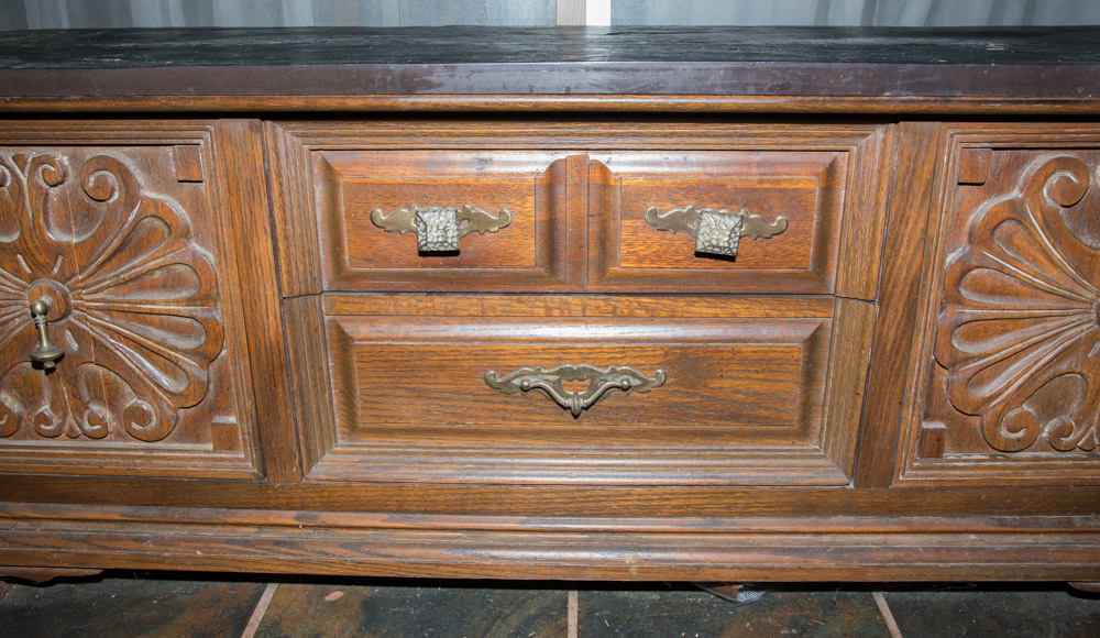 Tierra Buffet by Kent Coffey