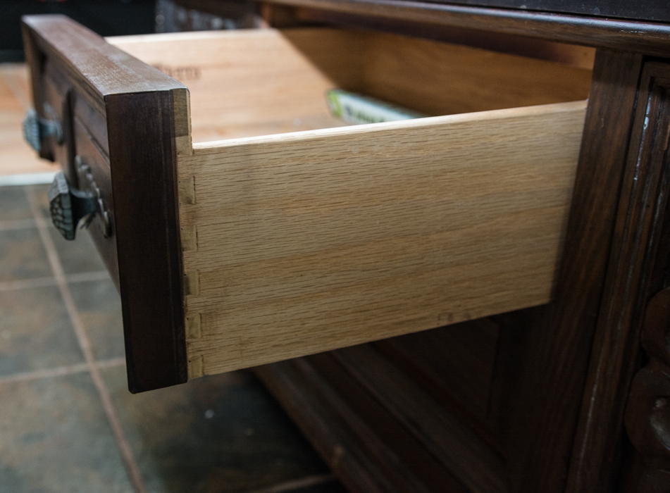 Tierra Buffet by Kent Coffey