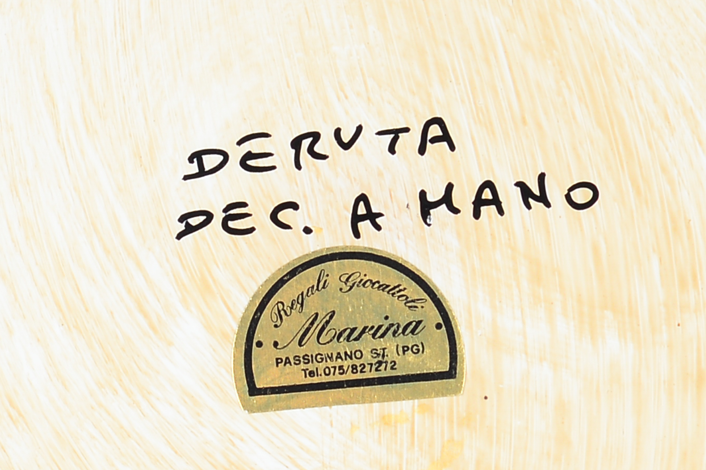 Pair of Handmade Deruta Majolica Style Painted Plates