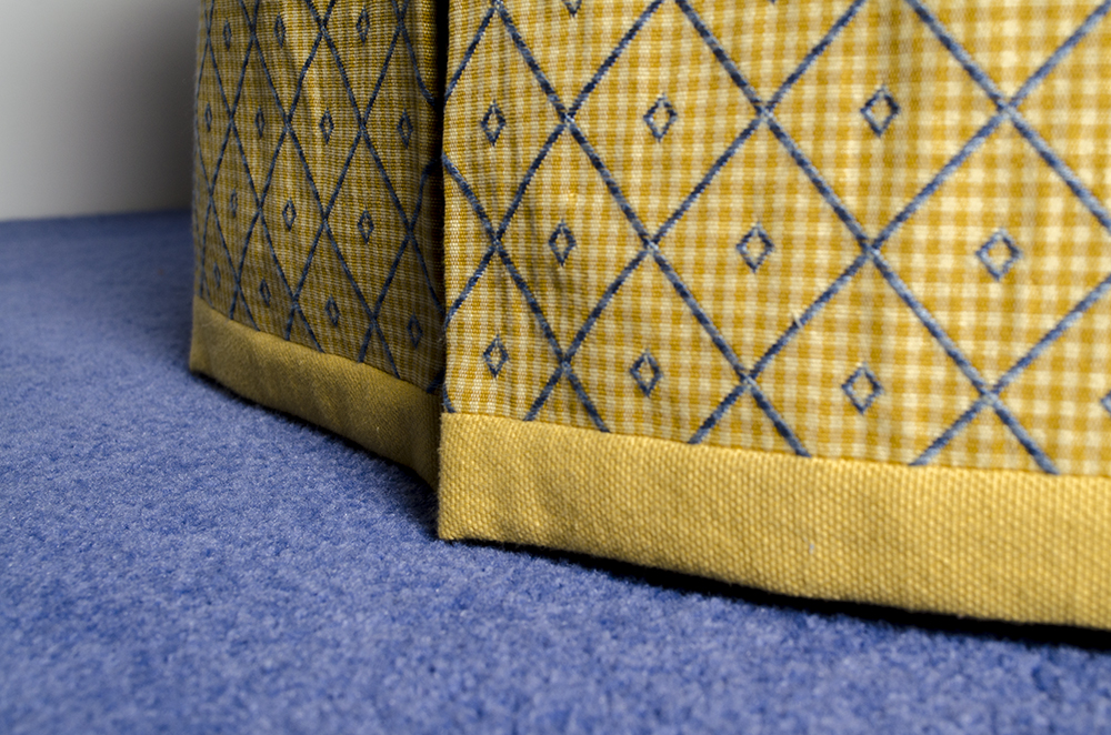 Round Tufted Ottoman