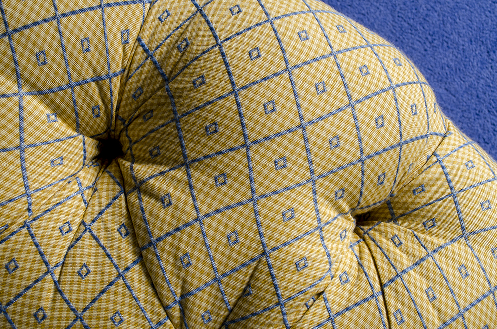 Round Tufted Ottoman