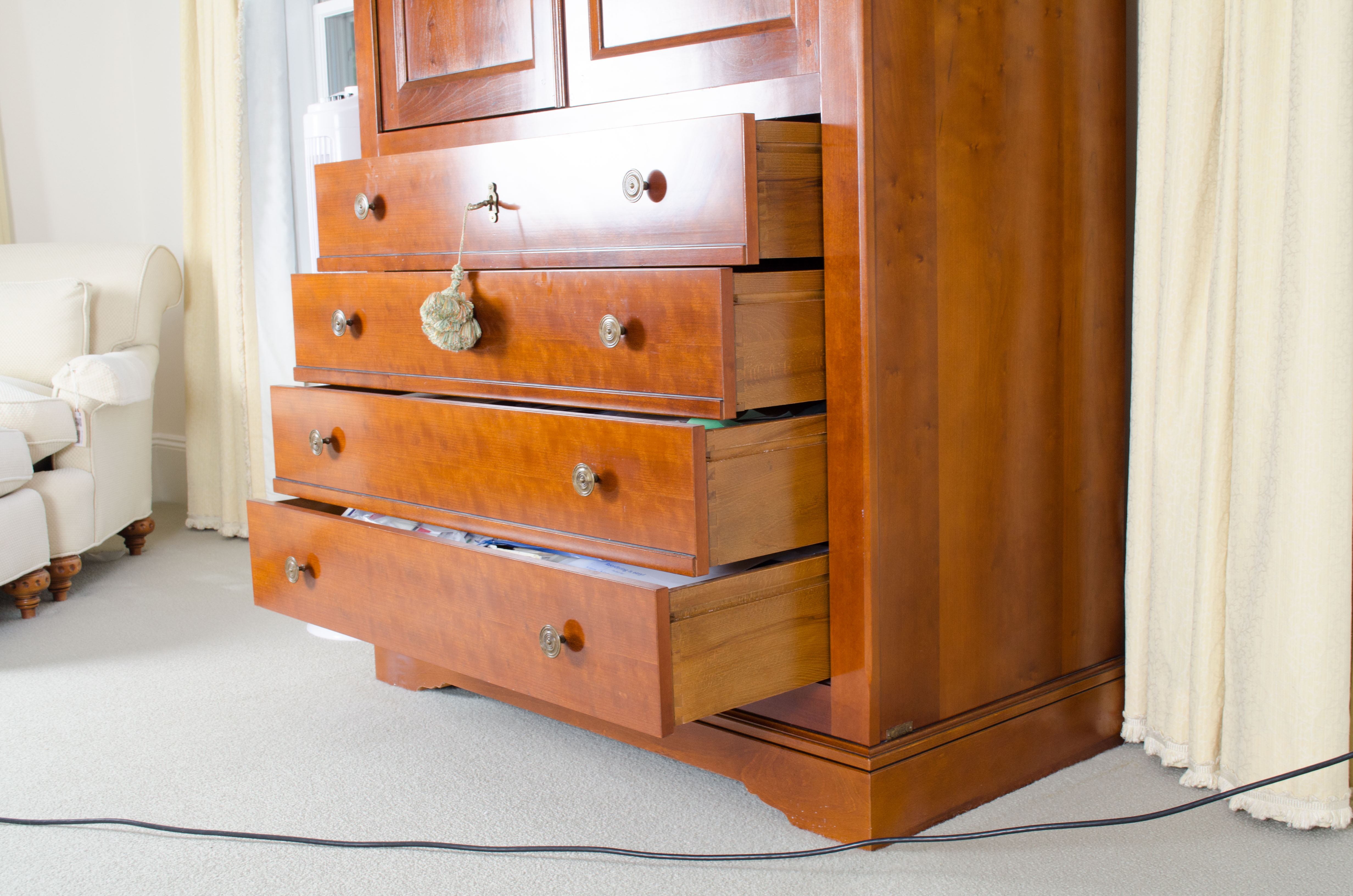 Grange "Provence" Entertainment Center