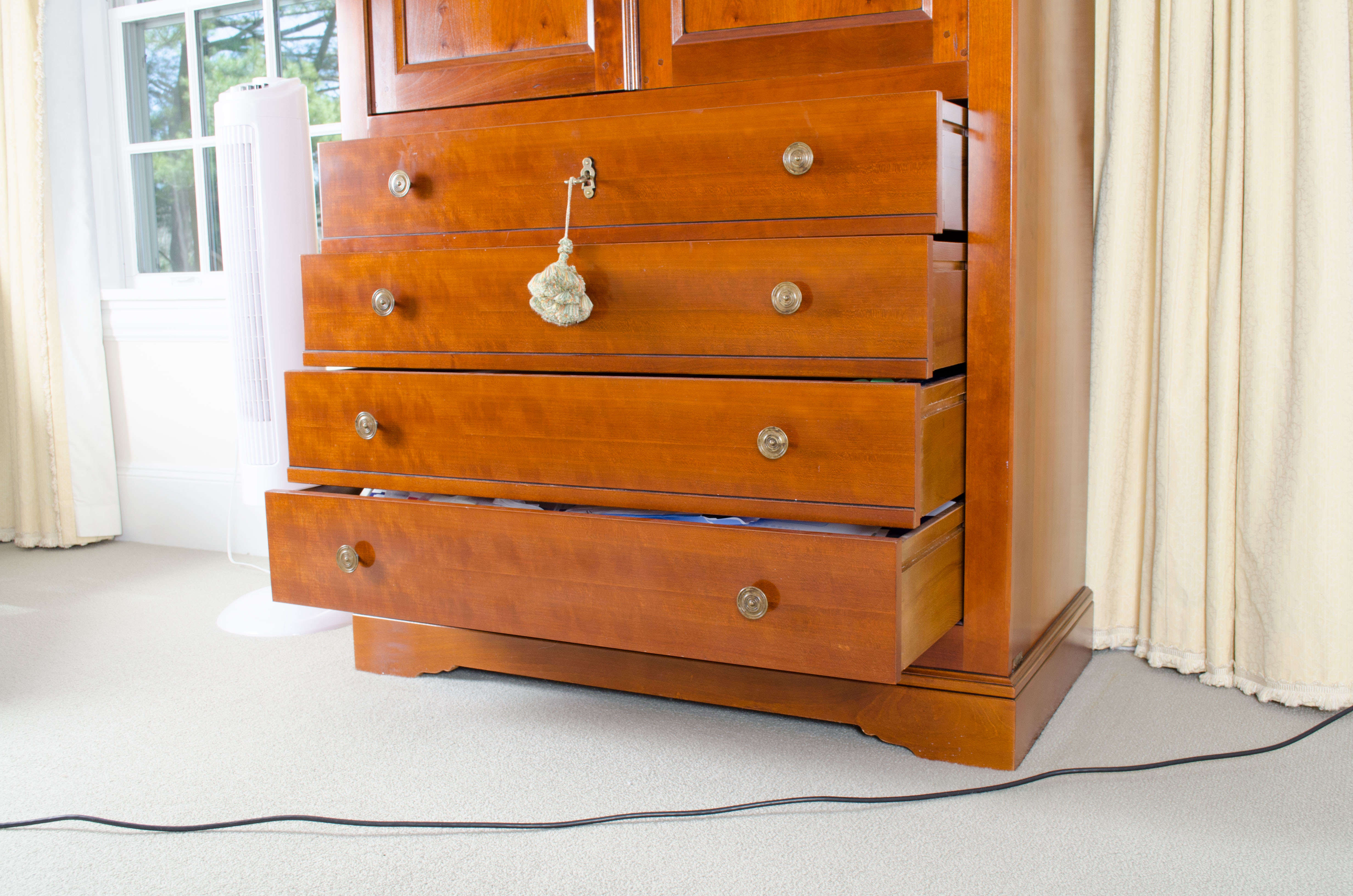 Grange "Provence" Entertainment Center