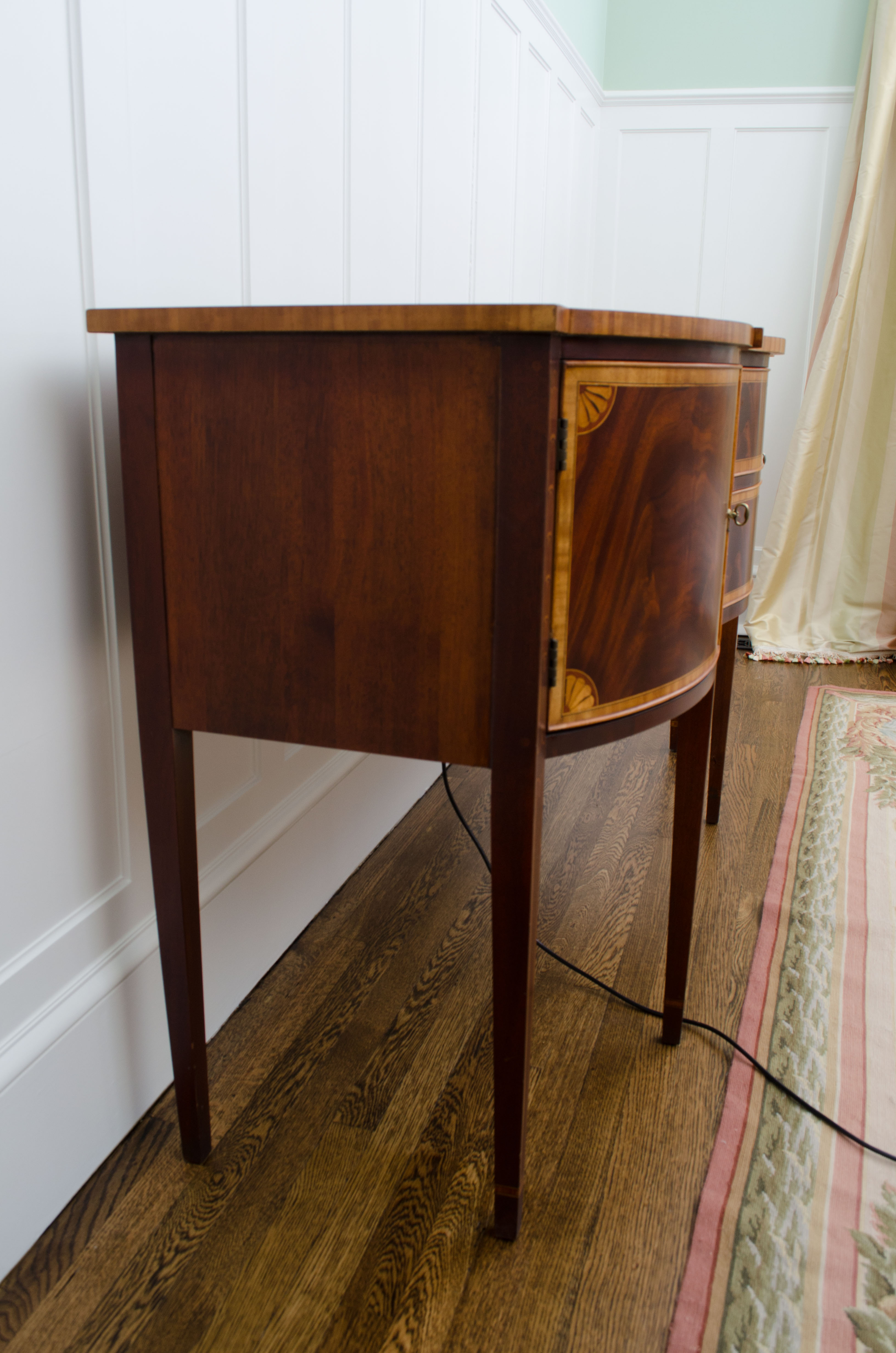 Wellington Hall Hepplewhite Style Sideboard