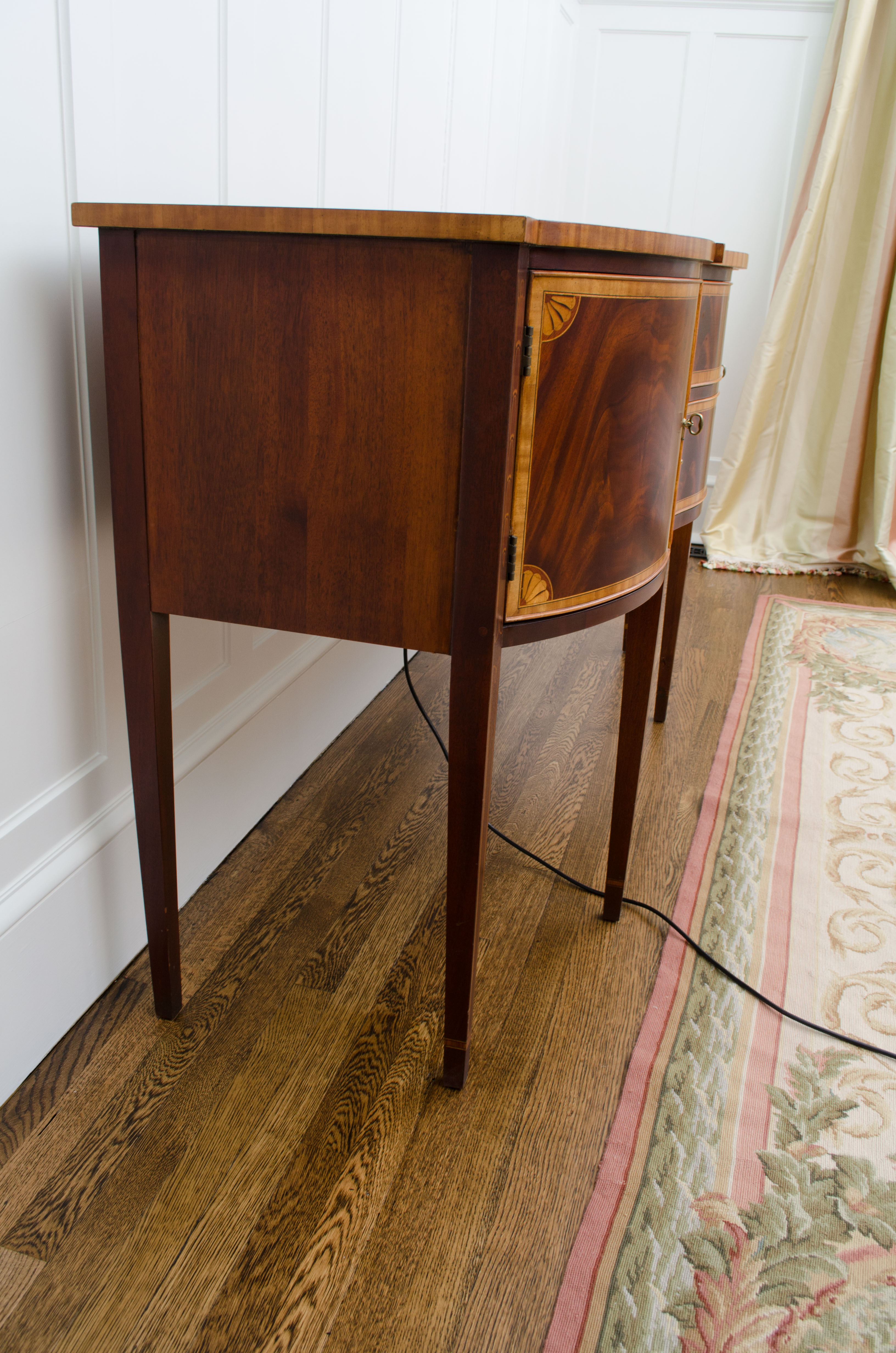 Wellington Hall Hepplewhite Style Sideboard