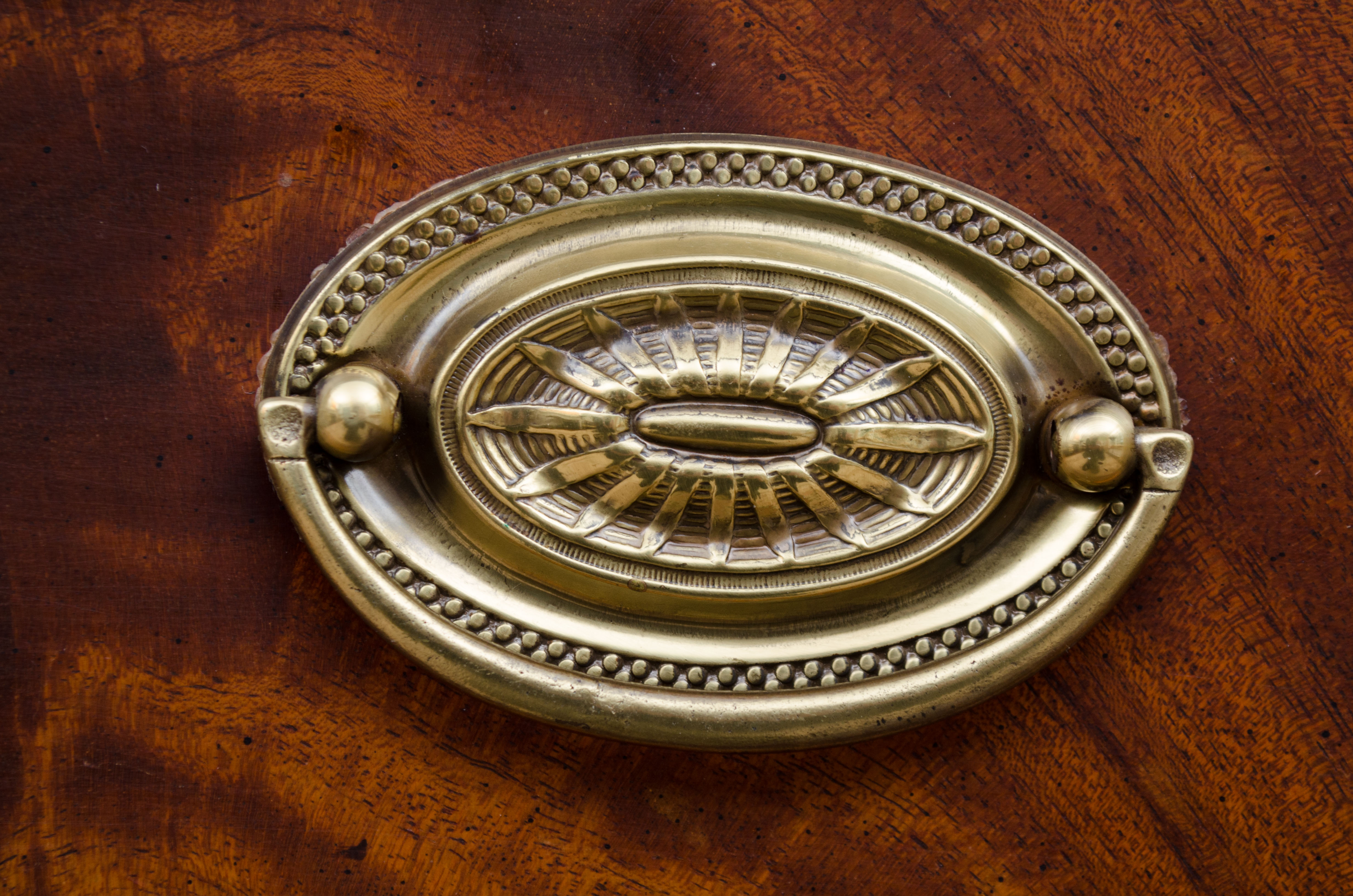 Wellington Hall Hepplewhite Style Sideboard