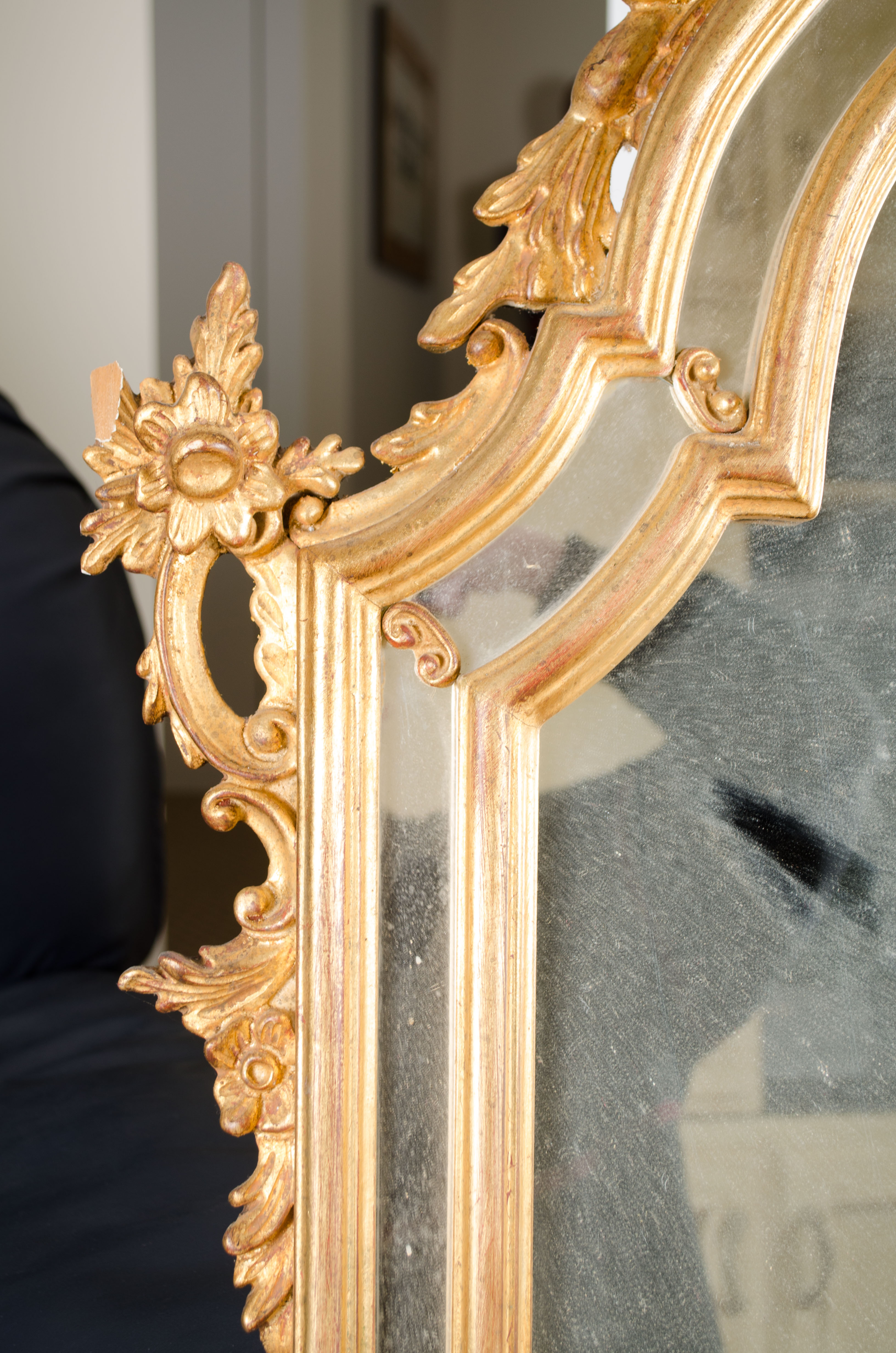 Vintage La Barge Baroque Mirror