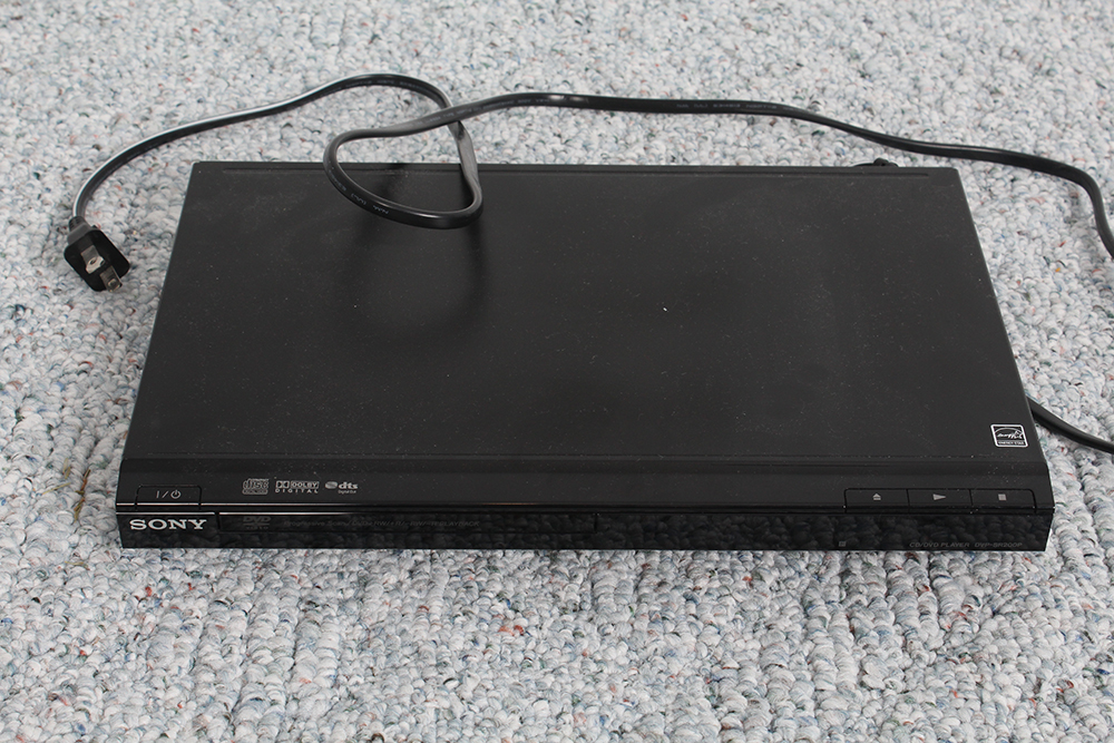 Sony DVD Player and iLive Bluetooth Sound Bar