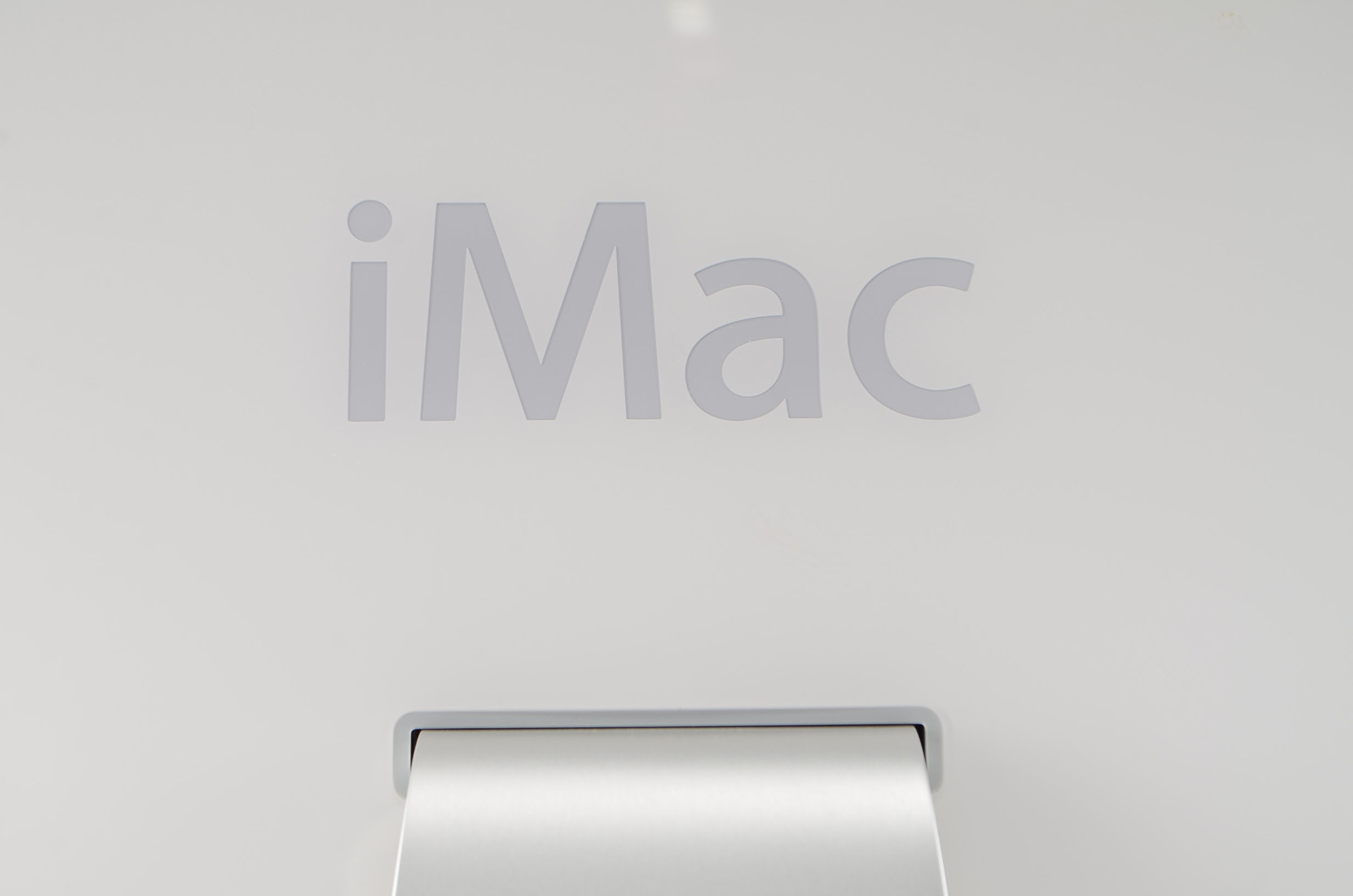 iMac Desktop in White