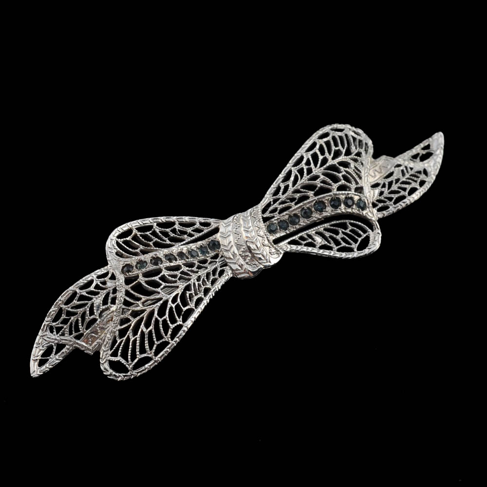 10K White Gold Filagree Bow Brooch