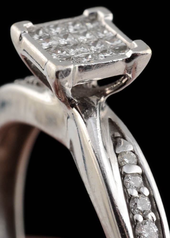 10K White Gold and Diamond Ring
