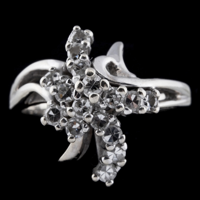 14K White Gold and Diamond Cluster Ring