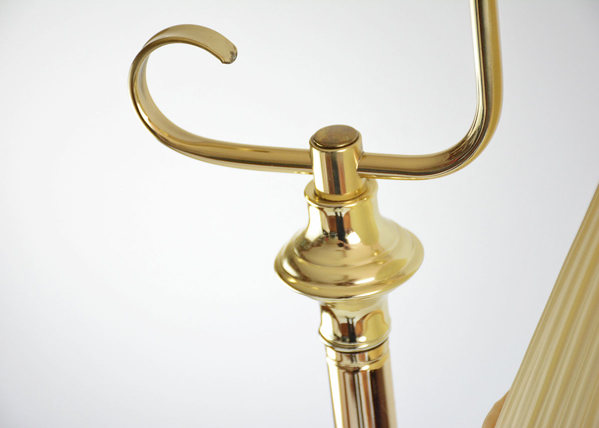 Traditional Style Bridge Floor Lamp