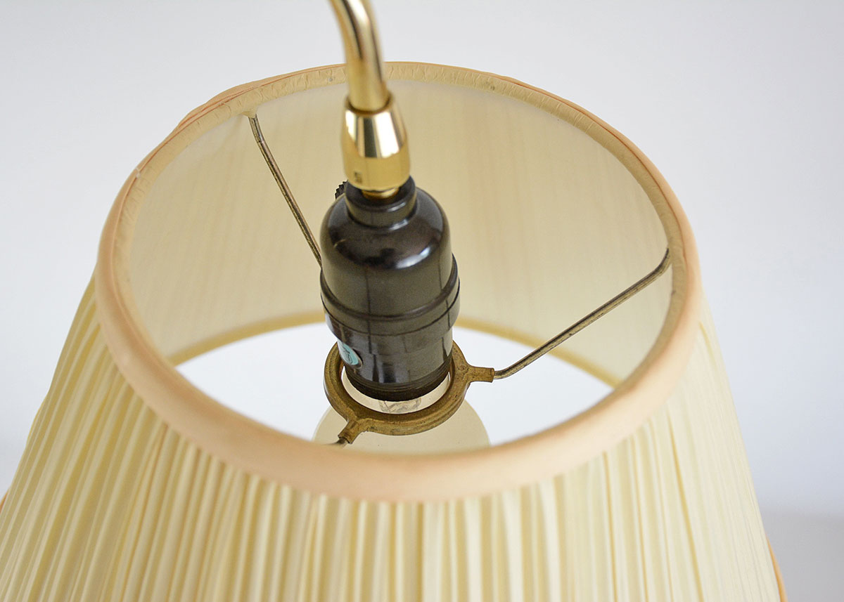 Traditional Style Bridge Floor Lamp