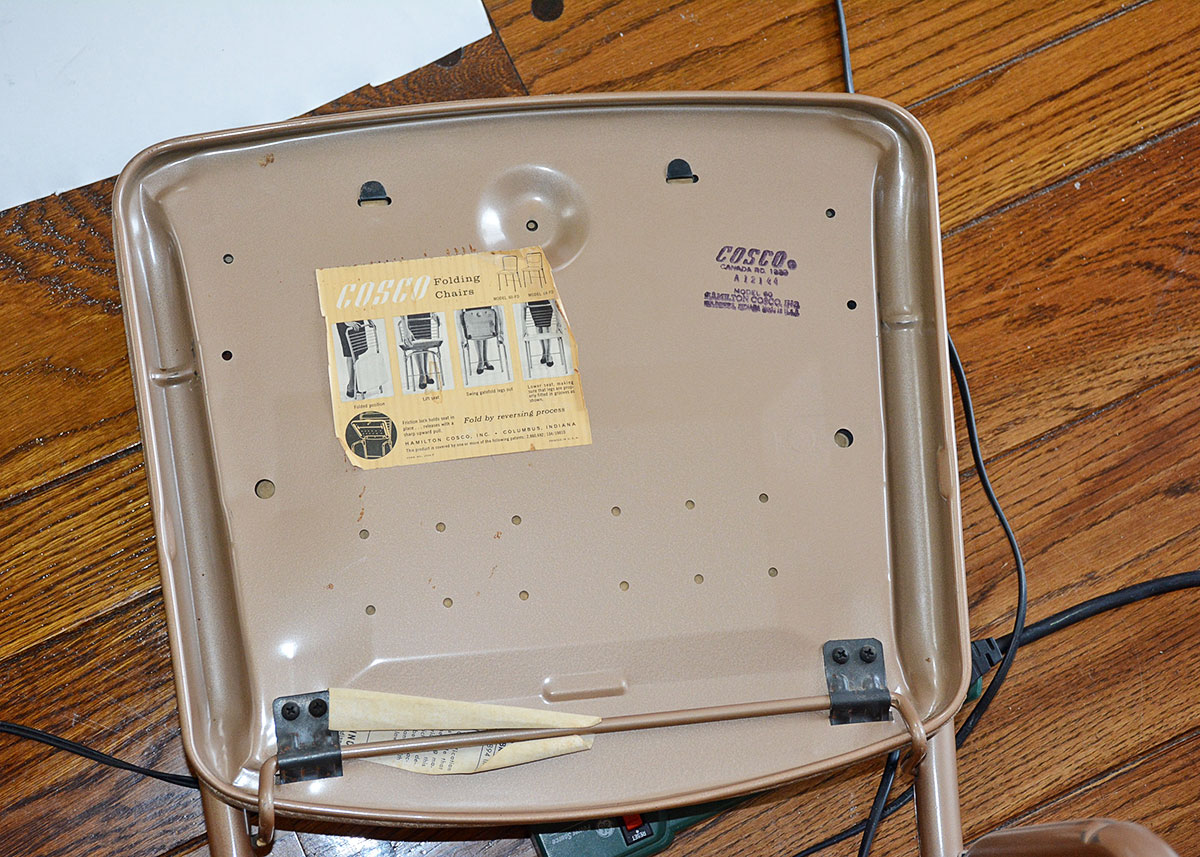 1950s Cosco Folding Table and Three Chairs