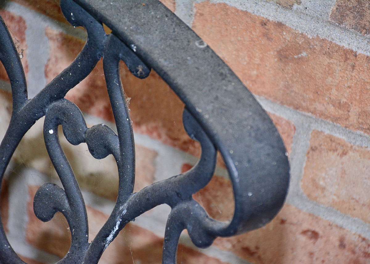 Black Cast Metal Patio Bench