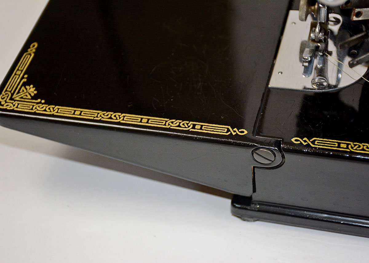 Vintage Portable Singer Sewing Machine