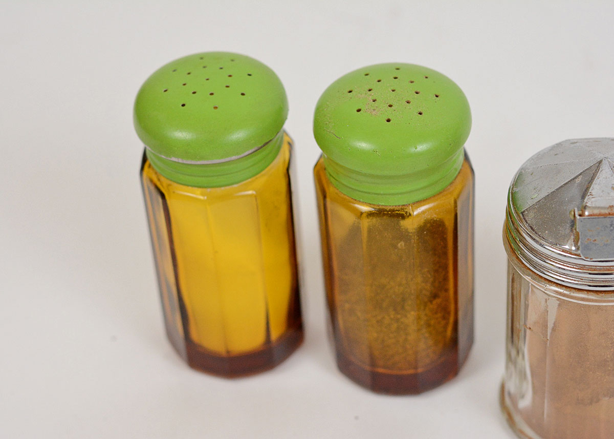 Selection of Vintage Kitchen Pieces