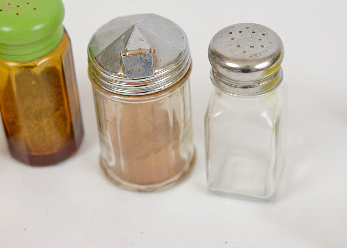 Selection of Vintage Kitchen Pieces