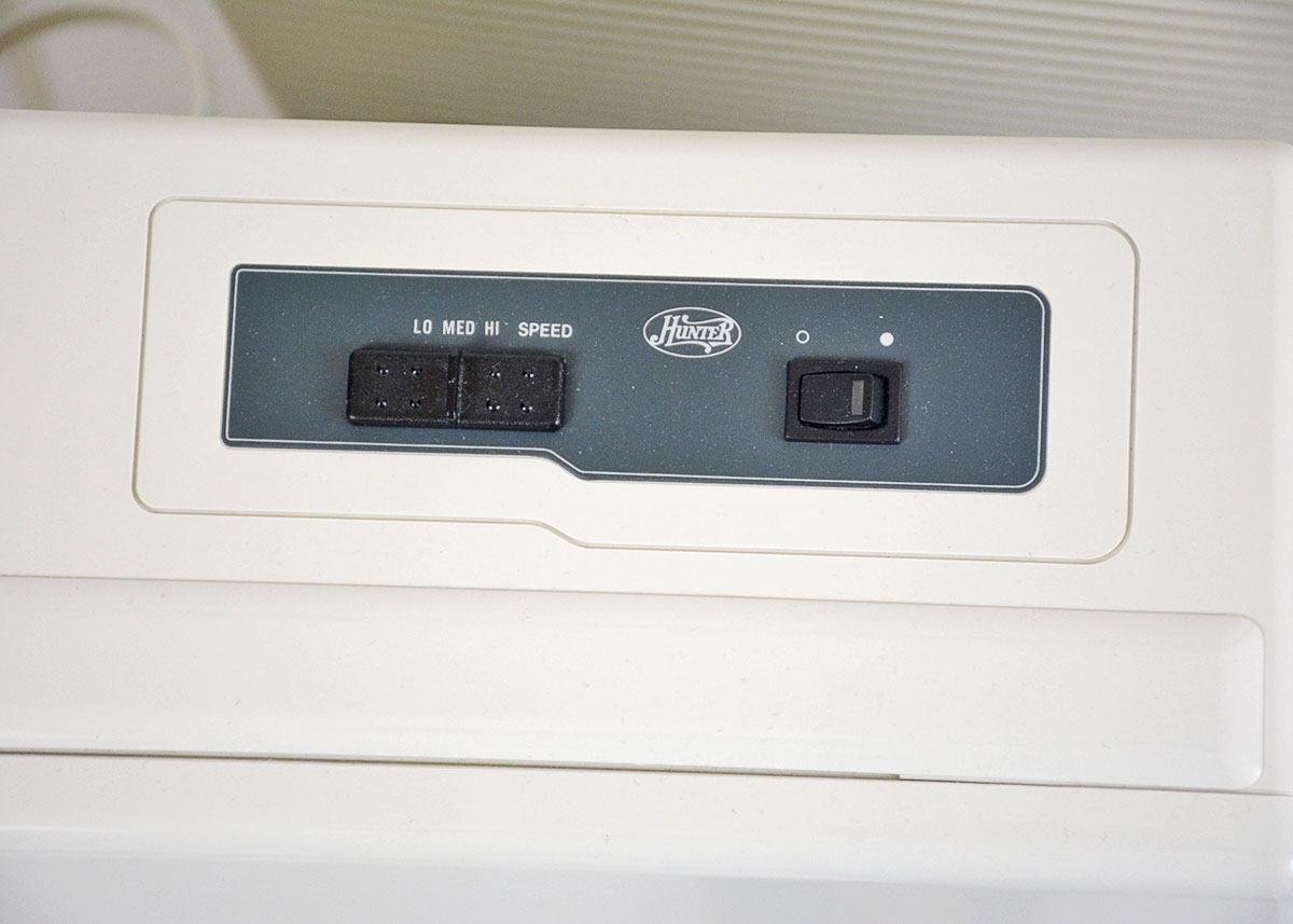 Pair of Hunter HEPAtech Air Purifiers