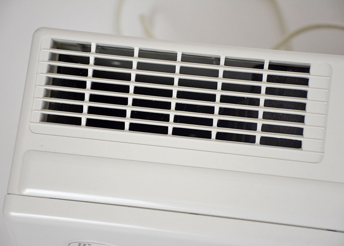 Pair of Hunter HEPAtech Air Purifiers