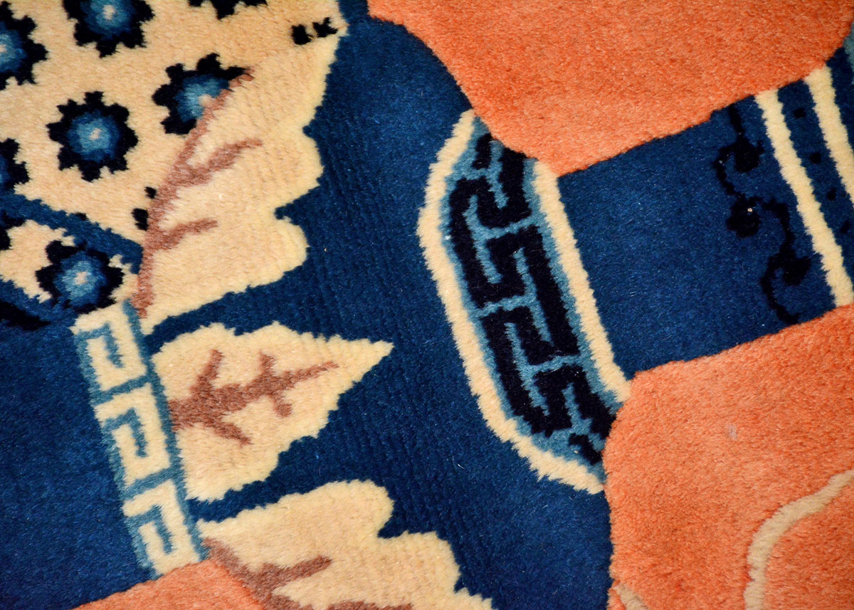 Soft Machine Made Asian Inspired Accent Rug