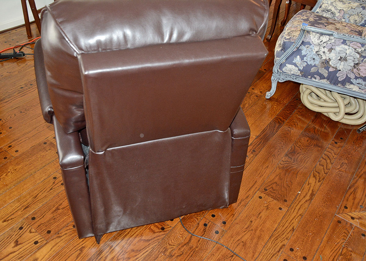 Leatherette Pride Lift Three Position Full Recliner
