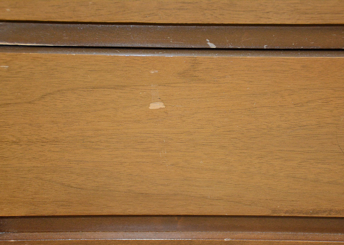 Mid Century Modern Chest of Drawers