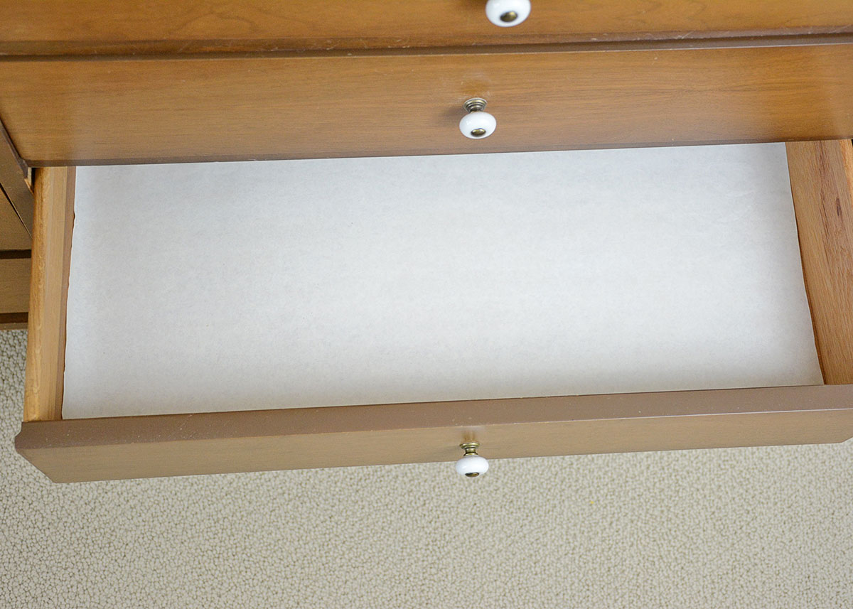 Mid Century Modern Chest of Drawers